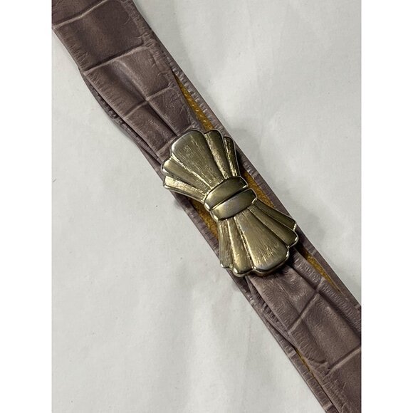 Vintage Taupe Leather Belt With Metal Clasp - Picture 3 of 7